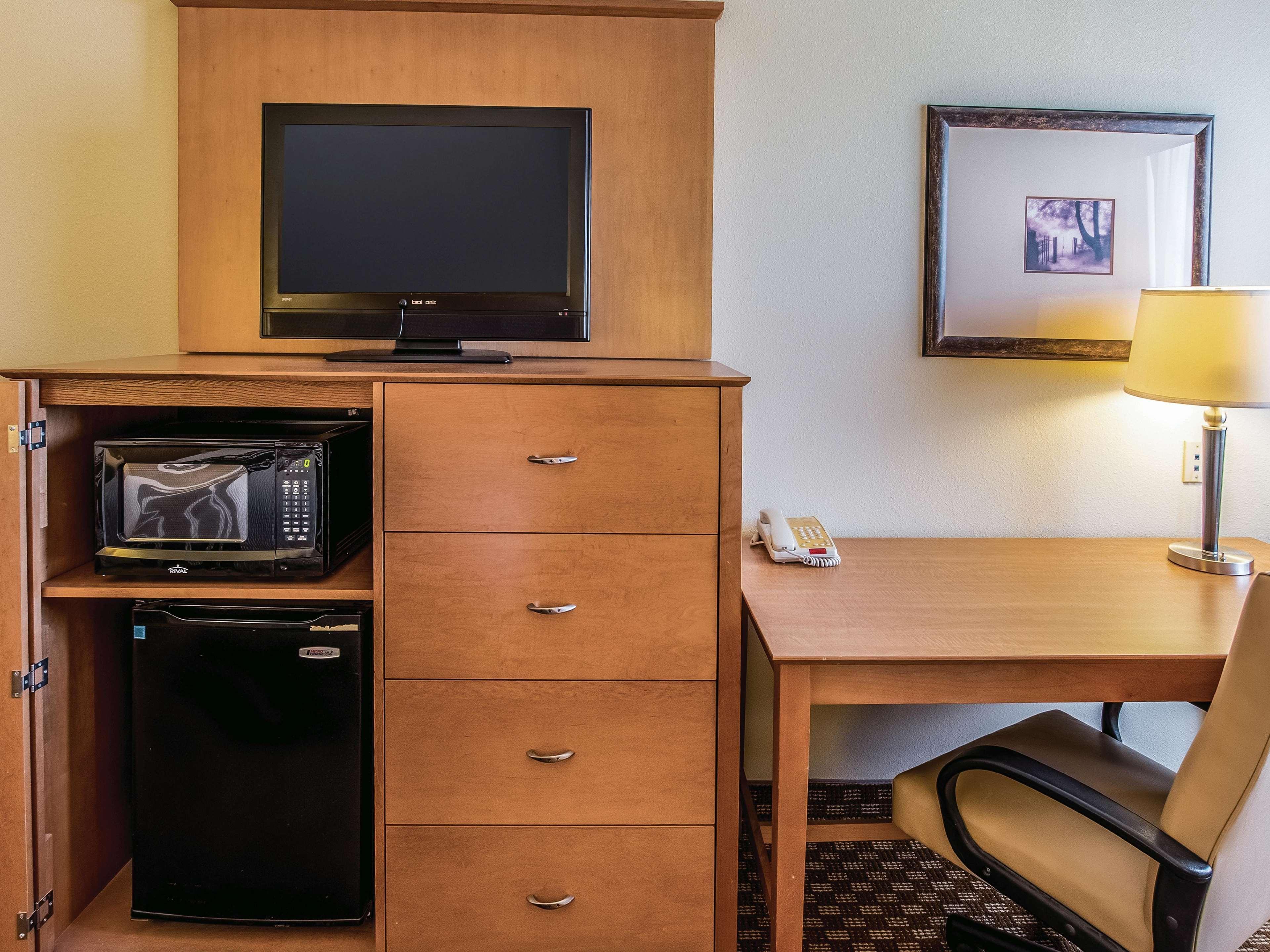 La Quinta By Wyndham Bridgeport Hotel Ngoại thất bức ảnh