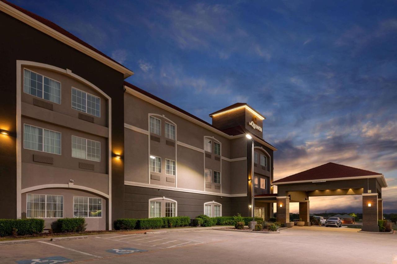 La Quinta By Wyndham Bridgeport Hotel Ngoại thất bức ảnh